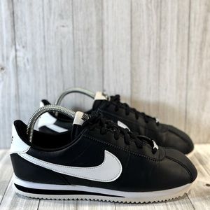 Nike Cortez Basic SL Black/White Size GS Size 7Y/Women’s Size 8.5 904764-001